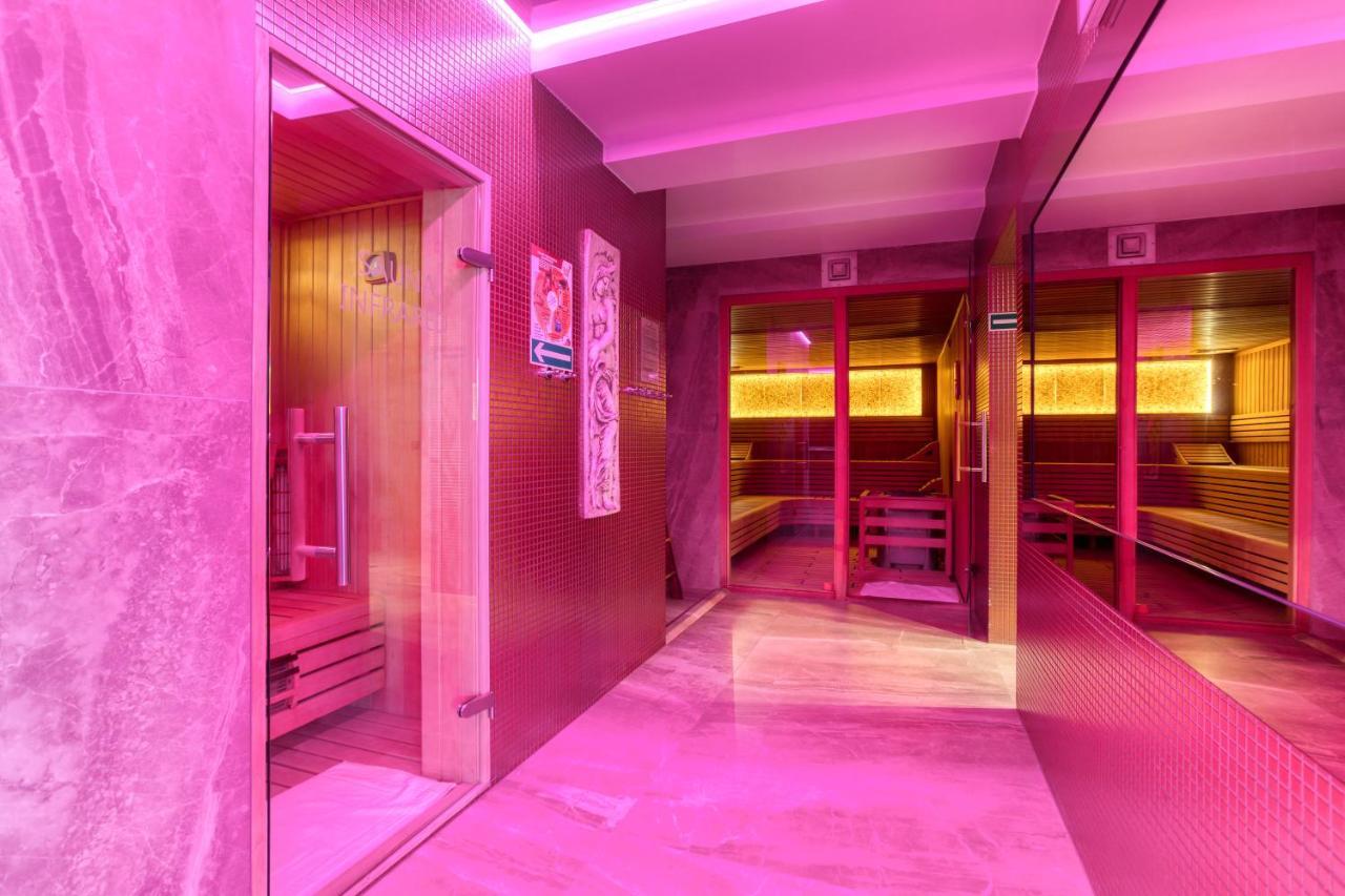 Hotel & Spa Bialy Dom Przyszowice Ngoại thất bức ảnh