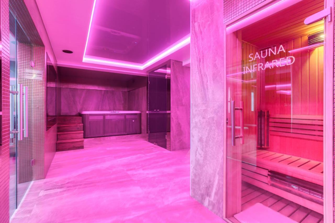 Hotel & Spa Bialy Dom Przyszowice Ngoại thất bức ảnh